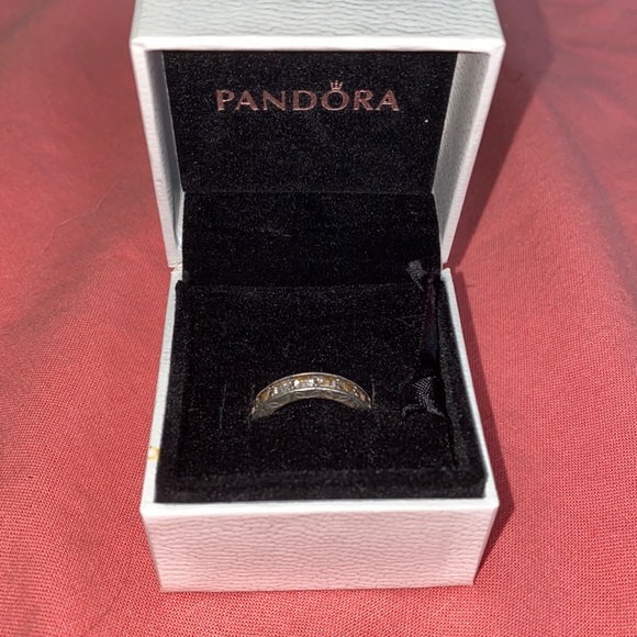 Pandora sterling silver ring - Picture 3 of 5